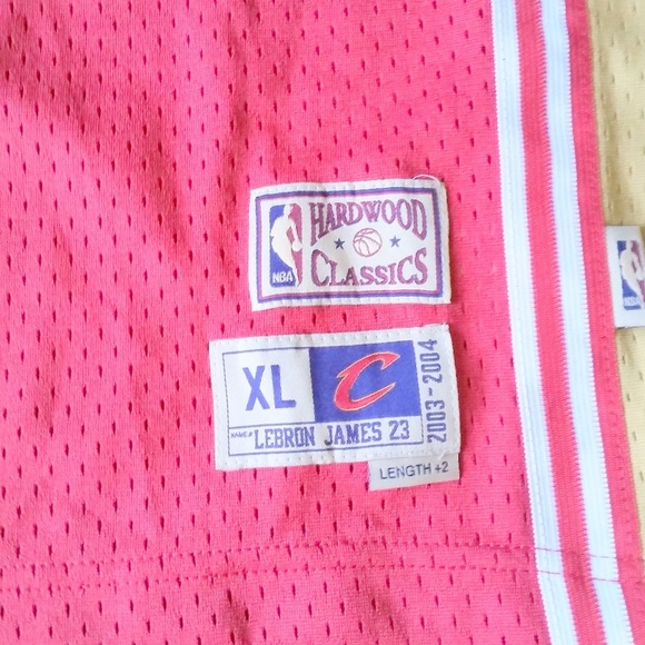 Lebron James Cleveland NBA Jersey Size XLarge - Picture 2 of 4